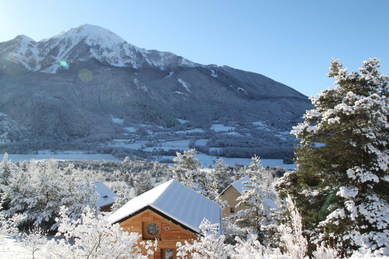 Clos Shambhala-Chalet D'Hotes Saint-Jean-Saint-Nicolas Exteriör bild