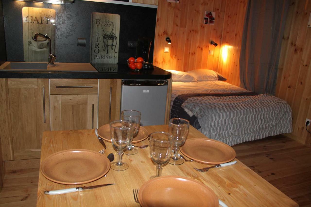 Clos Shambhala-Chalet D'Hotes Saint-Jean-Saint-Nicolas Exteriör bild