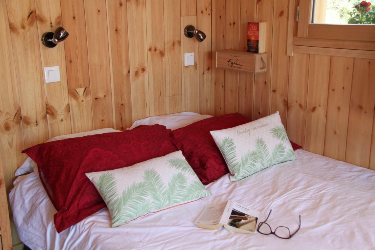 Clos Shambhala-Chalet D'Hotes Saint-Jean-Saint-Nicolas Exteriör bild