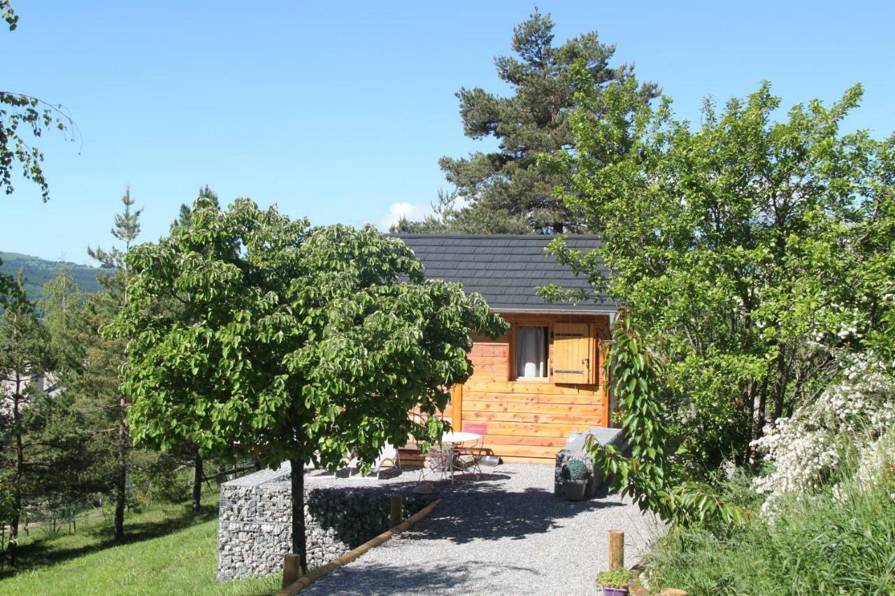 Clos Shambhala-Chalet D'Hotes Saint-Jean-Saint-Nicolas Exteriör bild